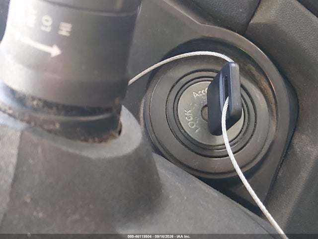 46119504 :رقم المزاد ، 1N6BA0CA3FN511429 vin ، 2015 Nissan Titan Sv مزاد بيع