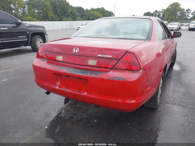 46119505 :رقم المزاد ، 1HGCG2248YA025692 vin ، 2000 Honda Accord 3.0 Lx مزاد بيع
