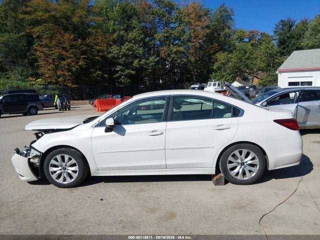 2017 Subaru Legacy 2.5i Premium მანქანა იყიდება აუქციონზე, vin: 4S3BNAC66H3044014, აუქციონის ნომერი: 46119511