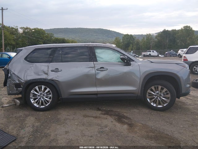 Aukcja sprzedaży 2025 Toyota Grand Highlander Platinum, vin: 5TDAAAB59SS083248, numer aukcji: 46119538
