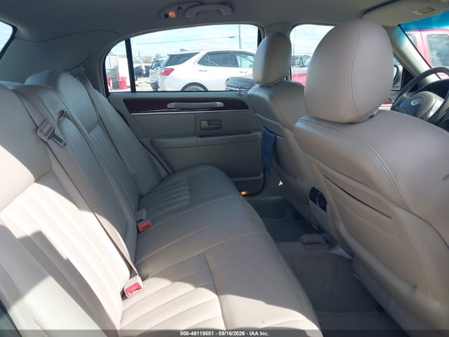 Aukcja sprzedaży 2004 Lincoln Town Car Signature, vin: 1LNHM81W54Y669389, numer aukcji: 46119551