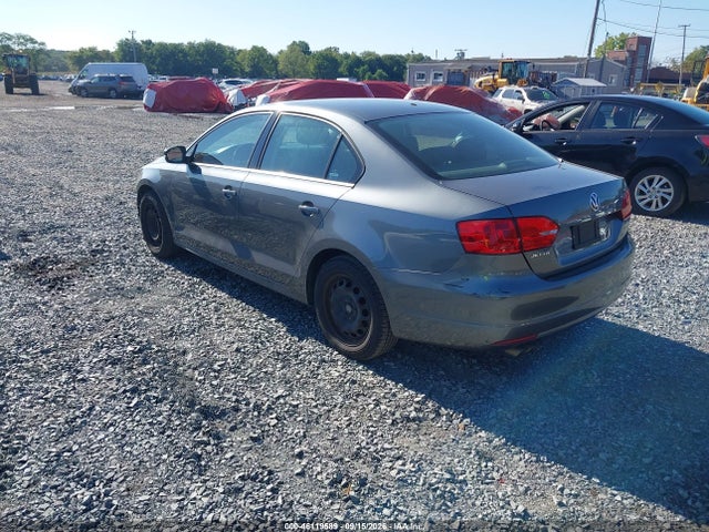 Продаж на аукціоні авто 2013 Volkswagen Jetta 2.5l Se, vin: 3VWDP7AJ3DM218995, номер лоту: 46119589