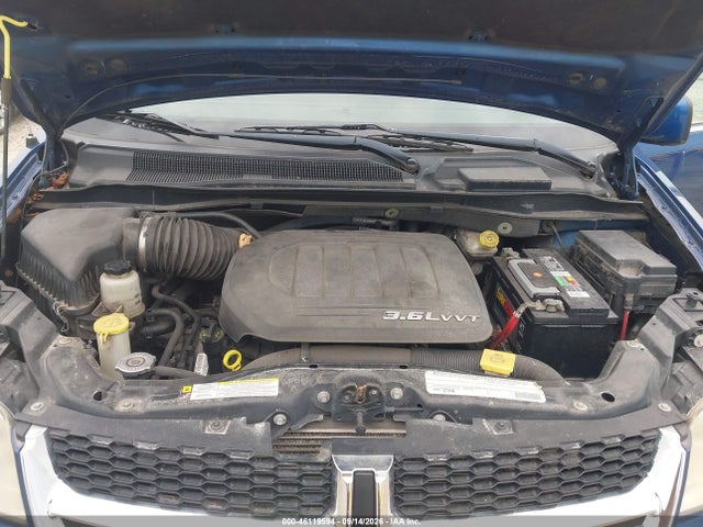 46119594 :رقم المزاد ، 2D4RN5DG6BR606489 vin ، 2011 Dodge Grand Caravan Crew مزاد بيع