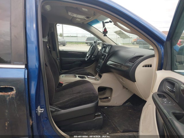 46119594 :رقم المزاد ، 2D4RN5DG6BR606489 vin ، 2011 Dodge Grand Caravan Crew مزاد بيع