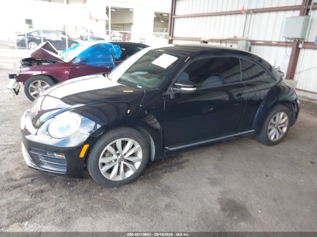 46119603 :رقم المزاد ، 3VWF17AT5HM624858 vin ، 2017 Volkswagen Beetle #pinkbeetle/1.8t Classic/1.8t S مزاد بيع