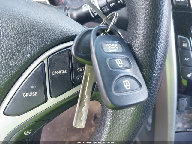 2016 Hyundai Elantra Gt მანქანა იყიდება აუქციონზე, vin: KMHD35LH1GU252961, აუქციონის ნომერი: 46119650