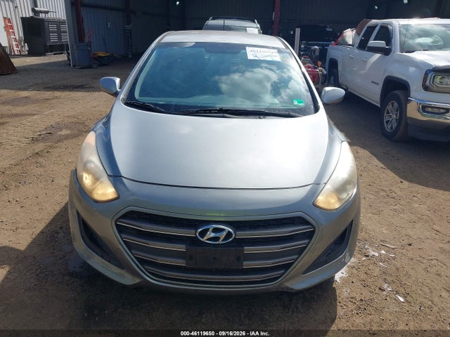 2016 Hyundai Elantra Gt მანქანა იყიდება აუქციონზე, vin: KMHD35LH1GU252961, აუქციონის ნომერი: 46119650