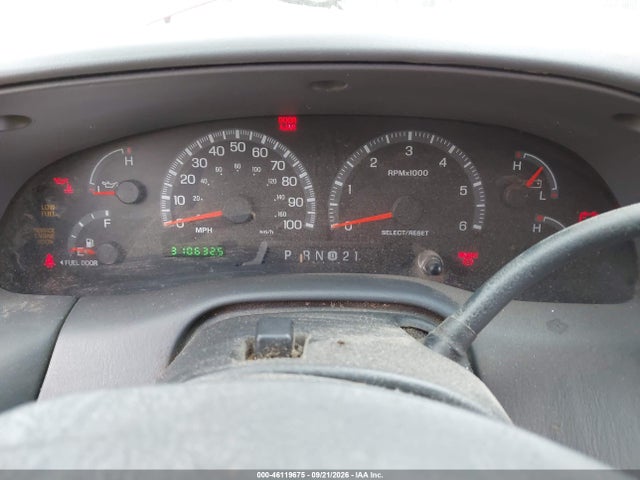 Продаж на аукціоні авто 2000 Ford F-150 Lariat/work Series/xl/xlt, vin: 1FTRX18L4YNA17325, номер лоту: 46119675