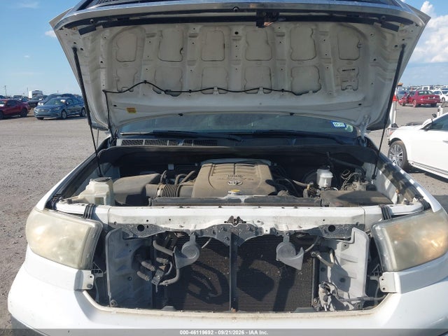 46119692 :رقم المزاد ، 5TFRM5F16BX026895 vin ، 2011 Toyota Tundra Grade 4.6l V8 مزاد بيع