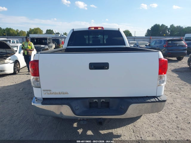 46119692 :رقم المزاد ، 5TFRM5F16BX026895 vin ، 2011 Toyota Tundra Grade 4.6l V8 مزاد بيع