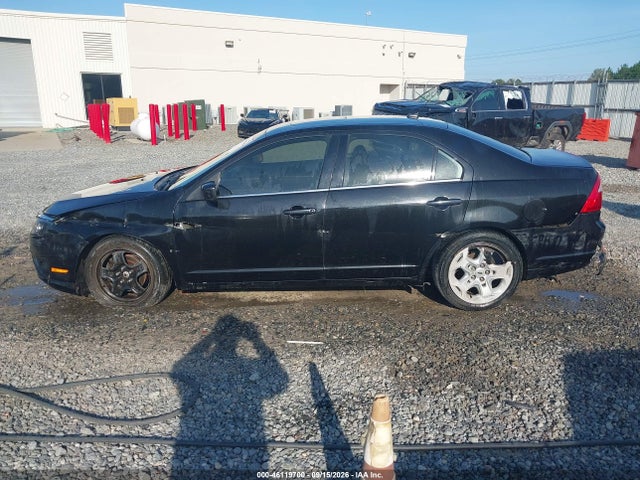 46119700 :رقم المزاد ، 3FAHP0HA2BR125649 vin ، 2011 Ford Fusion Se مزاد بيع