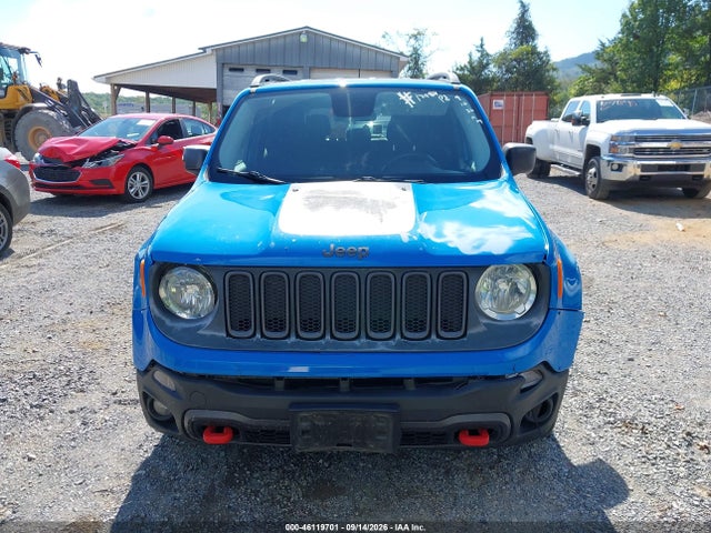 Продаж на аукціоні авто 2015 Jeep Renegade Trailhawk, vin: ZACCJBCT4FPC17856, номер лоту: 46119701