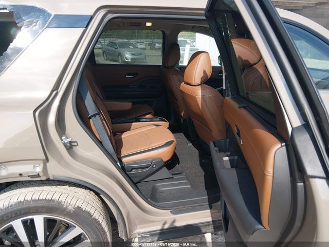 46119767 :رقم المزاد ، 5N1DR3DH6PC244491 vin ، 2023 Nissan Pathfinder Platinum Fwd مزاد بيع