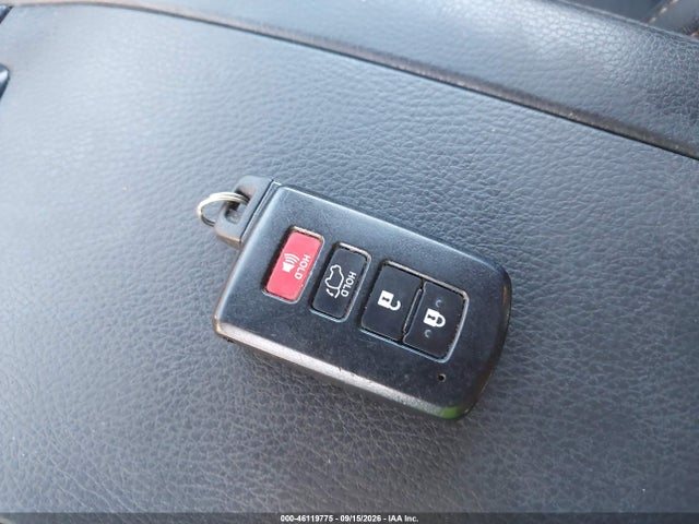 46119775 :رقم المزاد ، 5TDKZRFH8JS535415 vin ، 2018 Toyota Highlander Xle مزاد بيع