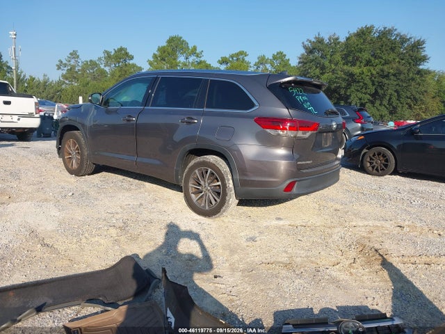 46119775 :رقم المزاد ، 5TDKZRFH8JS535415 vin ، 2018 Toyota Highlander Xle مزاد بيع