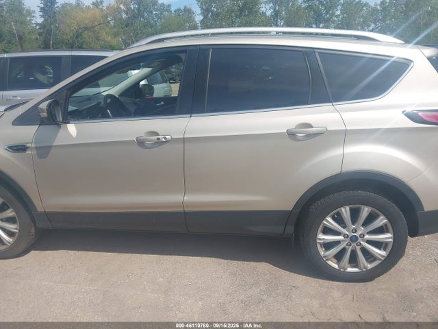 2017 Ford Escape Titanium მანქანა იყიდება აუქციონზე, vin: 1FMCU0JD8HUE88391, აუქციონის ნომერი: 46119780
