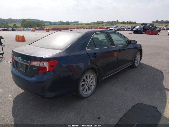 46119813 :رقم المزاد ، 4T4BF1FK7ER444466 vin ، 2014 Toyota Camry Xle مزاد بيع