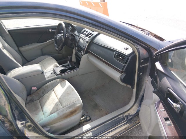 46119813 :رقم المزاد ، 4T4BF1FK7ER444466 vin ، 2014 Toyota Camry Xle مزاد بيع