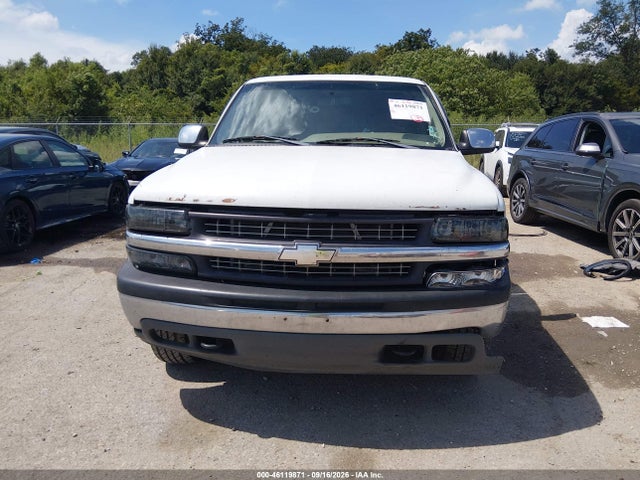 46119871 :رقم المزاد ، 2GCEK19V011318808 vin ، 2001 Chevrolet Silverado 1500 Ls مزاد بيع