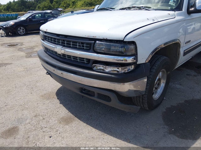 46119871 :رقم المزاد ، 2GCEK19V011318808 vin ، 2001 Chevrolet Silverado 1500 Ls مزاد بيع