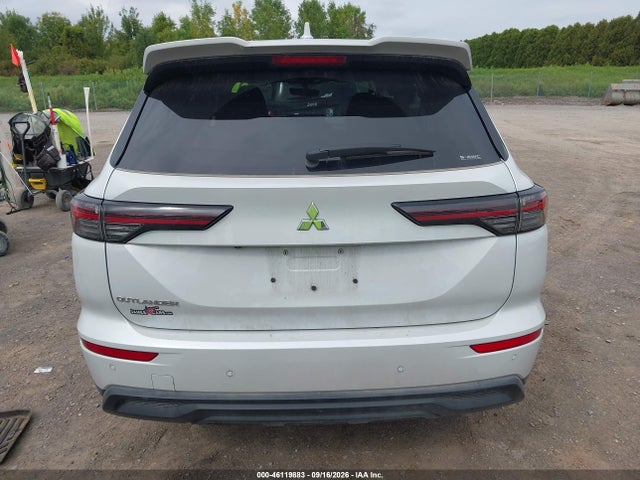 46119883 :رقم المزاد ، JA4J4UA88SZ055146 vin ، 2025 Mitsubishi Outlander Es 2.5 S-awc مزاد بيع