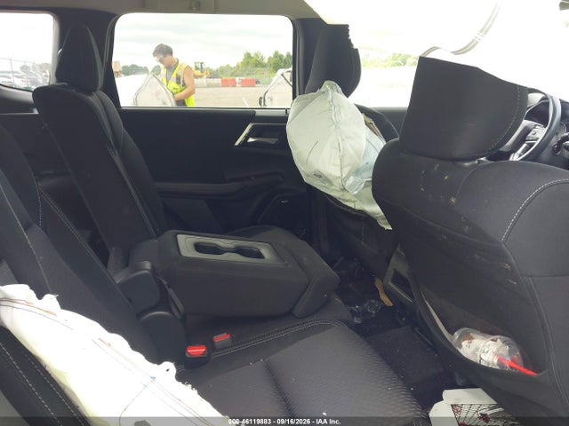 46119883 :رقم المزاد ، JA4J4UA88SZ055146 vin ، 2025 Mitsubishi Outlander Es 2.5 S-awc مزاد بيع