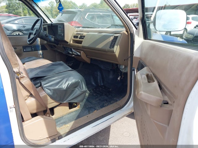 Auction sale of the 1994 Gmc Sierra C1500, vin: 1GTDC14ZXRZ556252, lot number: 46119884