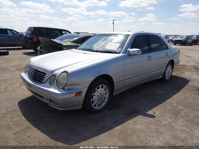 46119931 :رقم المزاد ، WDBJF82J82X070572 vin ، 2002 Mercedes-benz E 320 4m/4m Special Edition مزاد بيع