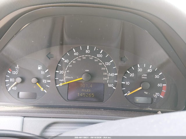 46119931 :رقم المزاد ، WDBJF82J82X070572 vin ، 2002 Mercedes-benz E 320 4m/4m Special Edition مزاد بيع