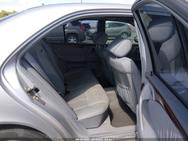 46119931 :رقم المزاد ، WDBJF82J82X070572 vin ، 2002 Mercedes-benz E 320 4m/4m Special Edition مزاد بيع