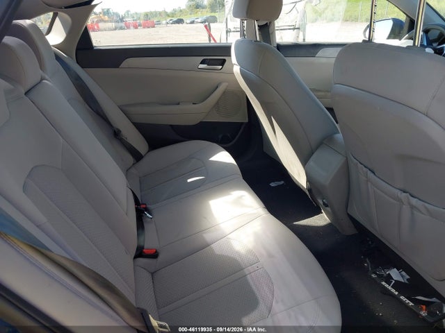 46119935 :رقم المزاد ، 5NPE24AF1KH742665 vin ، 2019 Hyundai Sonata Se مزاد بيع