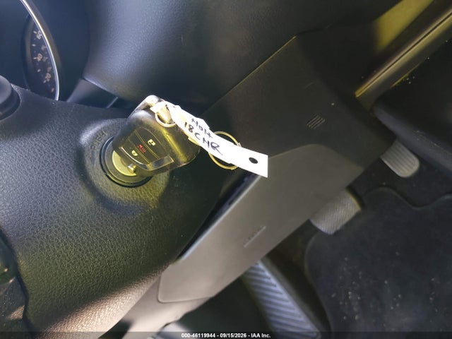 NMTKHMBX8JR021016 Toyota C-HR XLE