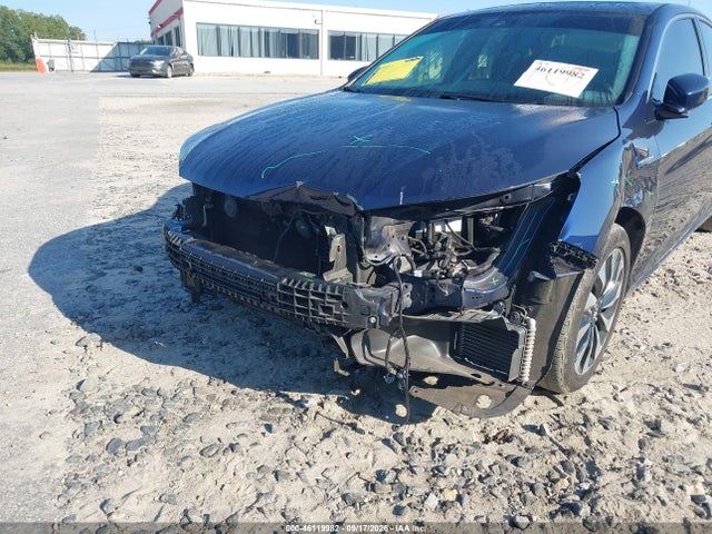 46119982 :رقم المزاد ، 1HGCR6F57FA003541 vin ، 2015 Honda Accord Hybrid Ex-l مزاد بيع