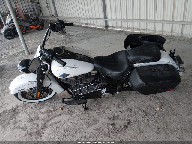 2025 Harley-davidson Flhc მანქანა იყიდება აუქციონზე, vin: 1HD1YA913SB021588, აუქციონის ნომერი: 46119984