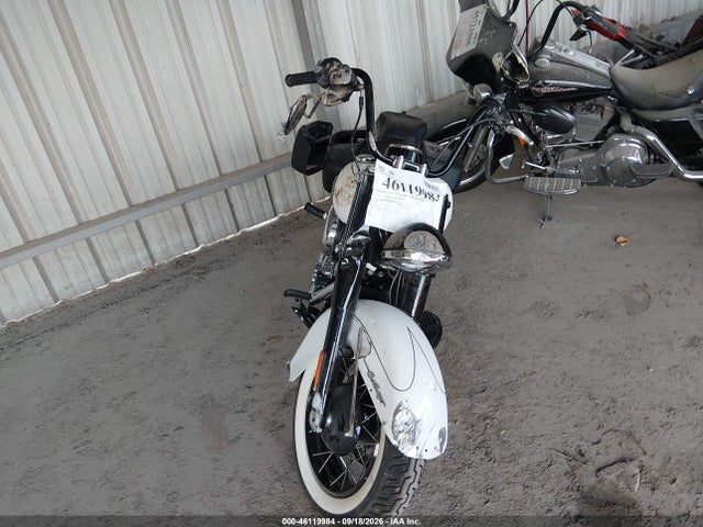2025 Harley-davidson Flhc მანქანა იყიდება აუქციონზე, vin: 1HD1YA913SB021588, აუქციონის ნომერი: 46119984