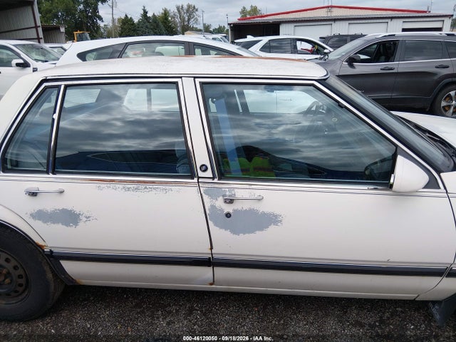 46120050 :رقم المزاد ، 1G4HP54C6LH527770 vin ، 1990 Buick Lesabre Custom مزاد بيع