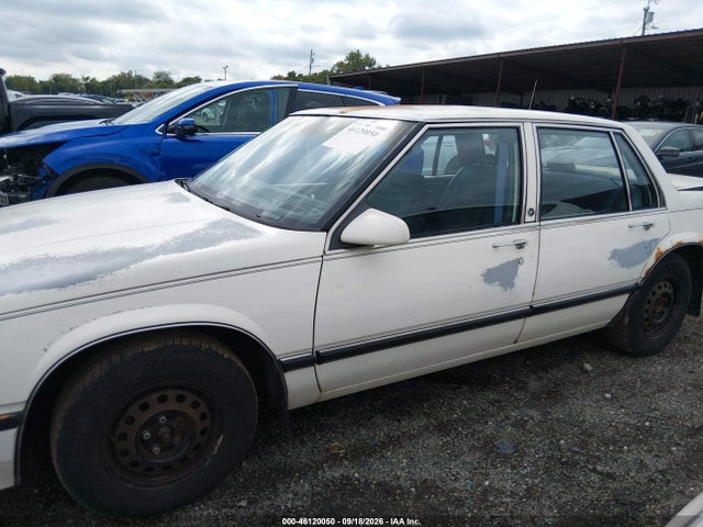 46120050 :رقم المزاد ، 1G4HP54C6LH527770 vin ، 1990 Buick Lesabre Custom مزاد بيع