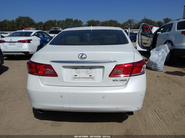 46120064 :رقم المزاد ، JTHBK1EG1B2423125 vin ، 2011 Lexus Es 350 مزاد بيع
