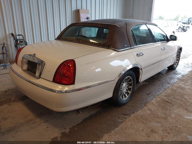 Aukcja sprzedaży 2002 Lincoln Town Car Signature, vin: 1LNHM82W32Y604794, numer aukcji: 46120107