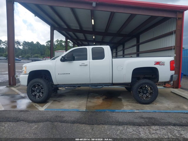 Продажа на аукционе авто 2013 Chevrolet Silverado 1500 Lt, vin: 1GCRKSE7XDZ155708, номер лота: 46120114