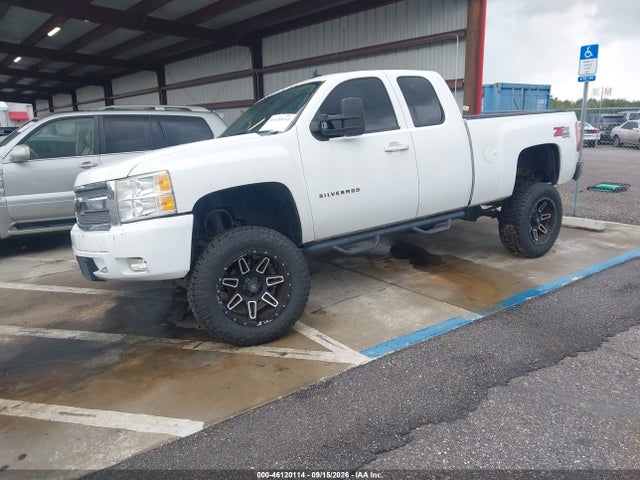 Продажа на аукционе авто 2013 Chevrolet Silverado 1500 Lt, vin: 1GCRKSE7XDZ155708, номер лота: 46120114