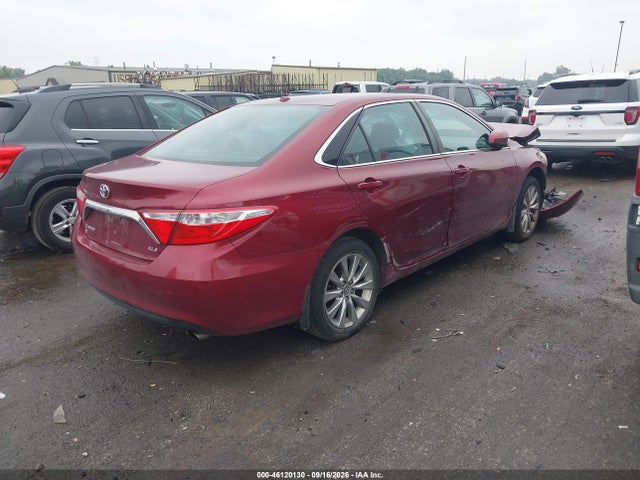 2015 Toyota Camry Xle მანქანა იყიდება აუქციონზე, vin: 4T1BF1FK5FU989206, აუქციონის ნომერი: 46120130