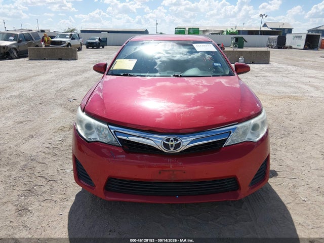 46120153 :رقم المزاد ، 4T4BF1FK3DR280079 vin ، 2013 Toyota Camry Le مزاد بيع