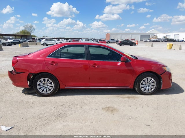 46120153 :رقم المزاد ، 4T4BF1FK3DR280079 vin ، 2013 Toyota Camry Le مزاد بيع