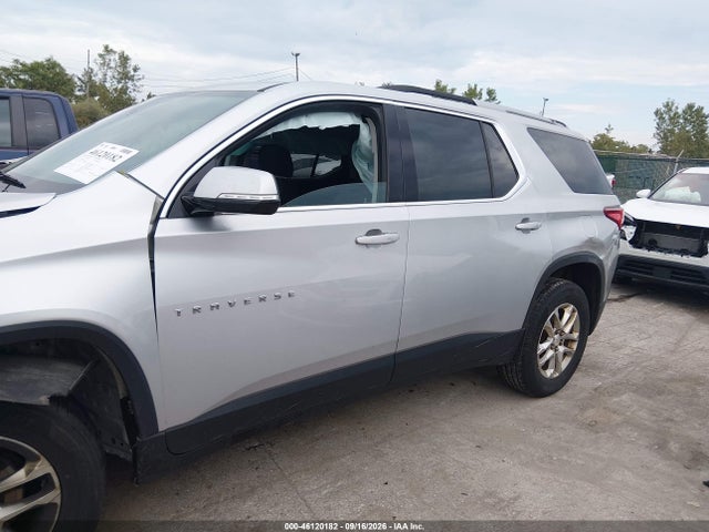 2018 Chevrolet Traverse 1lt მანქანა იყიდება აუქციონზე, vin: 1GNEVGKW4JJ261605, აუქციონის ნომერი: 46120182