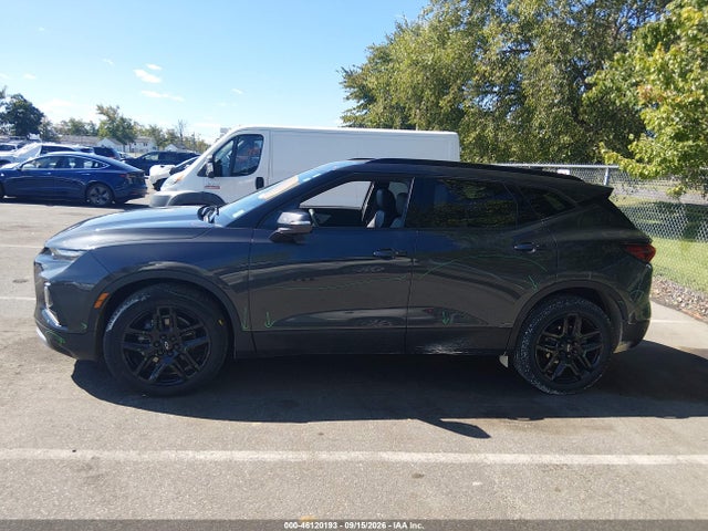 2022 Chevrolet Blazer Awd 3lt მანქანა იყიდება აუქციონზე, vin: 3GNKBJRS9NS230415, აუქციონის ნომერი: 46120193
