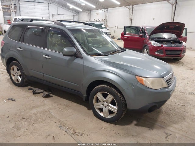 Продажа на аукционе авто 2010 Subaru Forester 2.5x Premium, vin: JF2SH6CC0AH745068, номер лота: 46120236