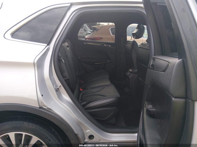 Продажа на аукционе авто 2017 Lincoln Mkc Reserve, vin: 5LMCJ3D98HUL07269, номер лота: 46120311