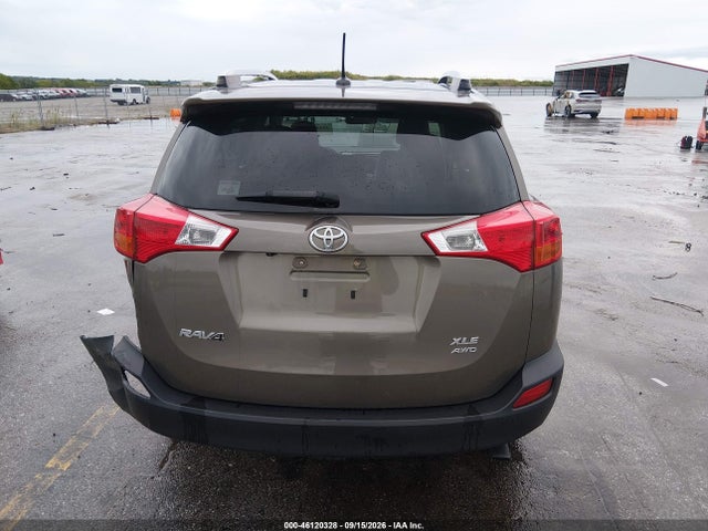 Продажа на аукционе авто 2015 Toyota Rav4 Xle, vin: JTMRFREVXFD157972, номер лота: 46120328