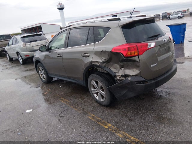 Продажа на аукционе авто 2015 Toyota Rav4 Xle, vin: JTMRFREVXFD157972, номер лота: 46120328
